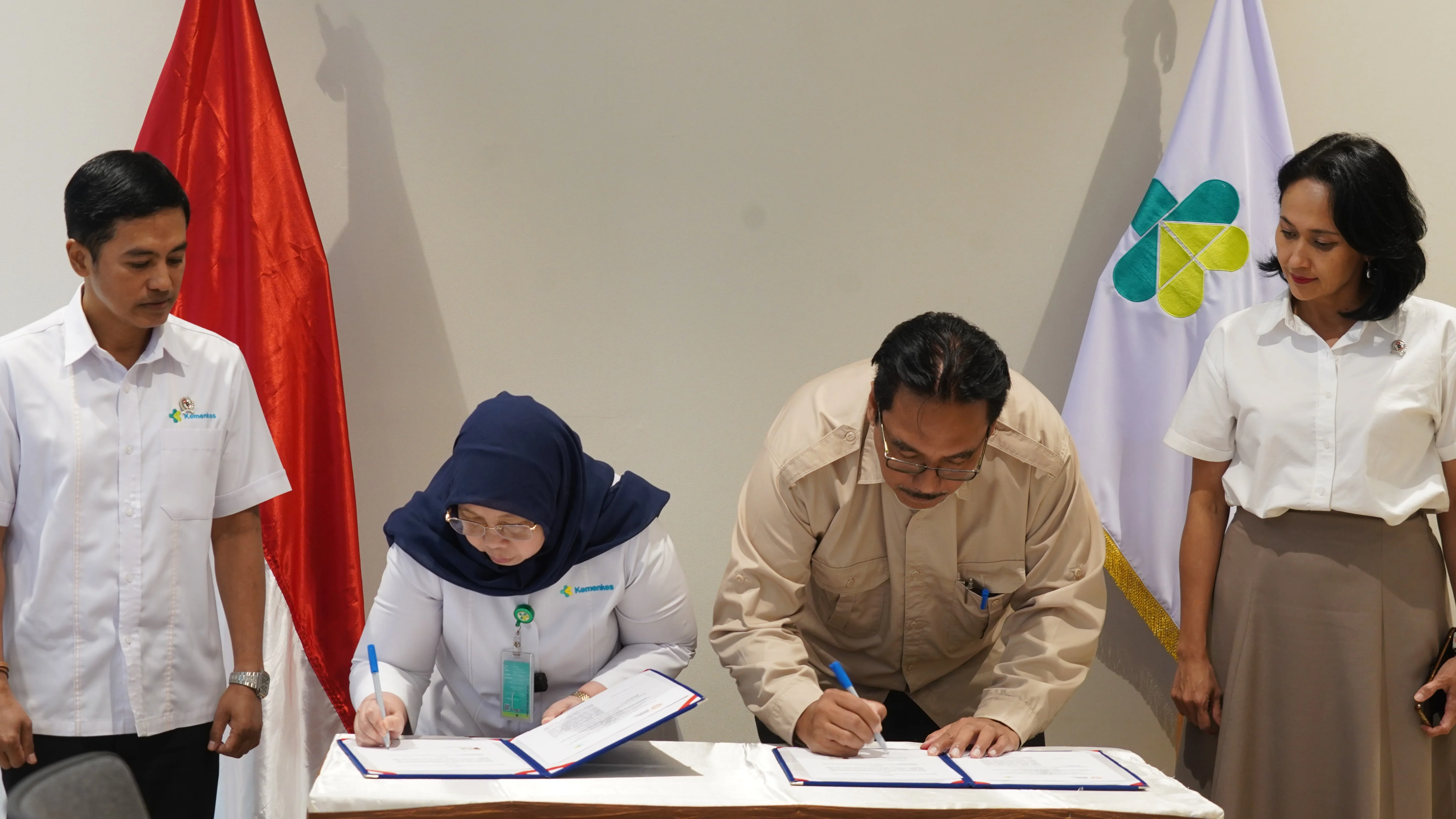 Kemenkes - KP2MI  Sinergi Bentuk Migrant Career Center (MiCare)  di 38 Poltekkes