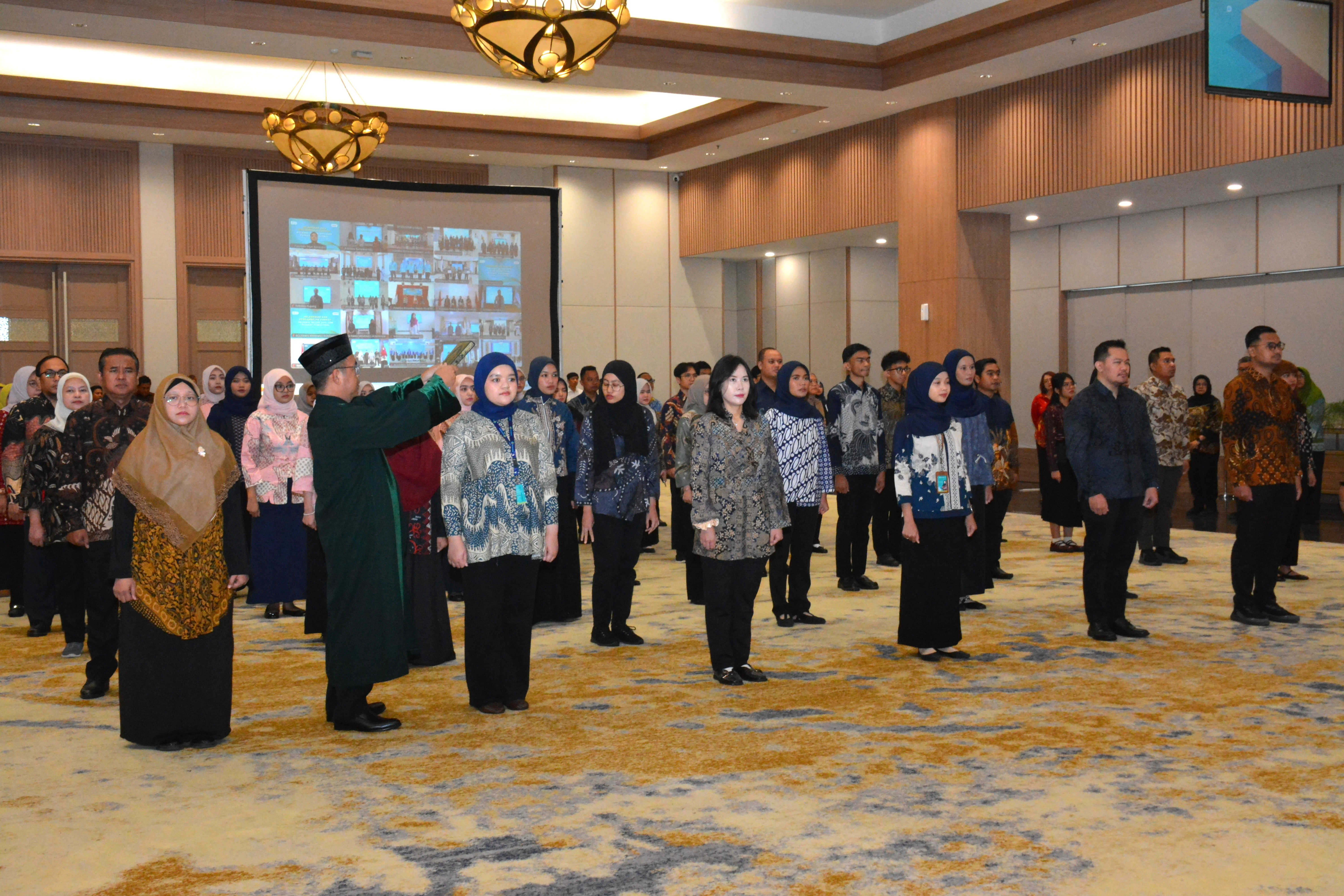 Pelantikan dan Angkat Sumpah  Pejabat Fungsional dan PNS di Lingkungan Direktorat Jenderal Sumber Daya Manusia Kesehatan Kementerian Kesehatan